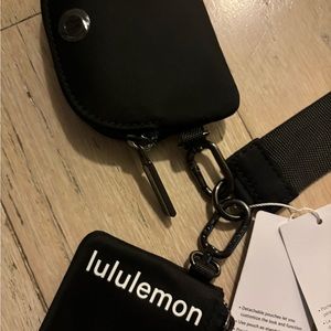Lululemon dual pouch wristlet